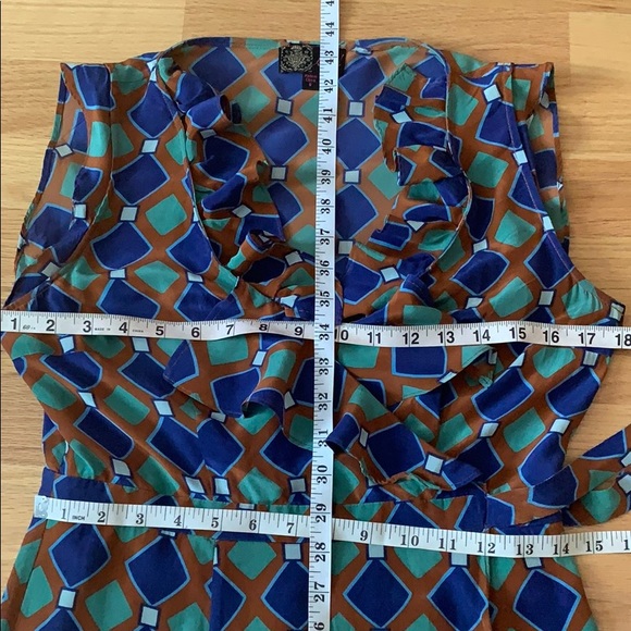 Tracy Reese Silk wrap dress 💙💚Geo print - Picture 16 of 16